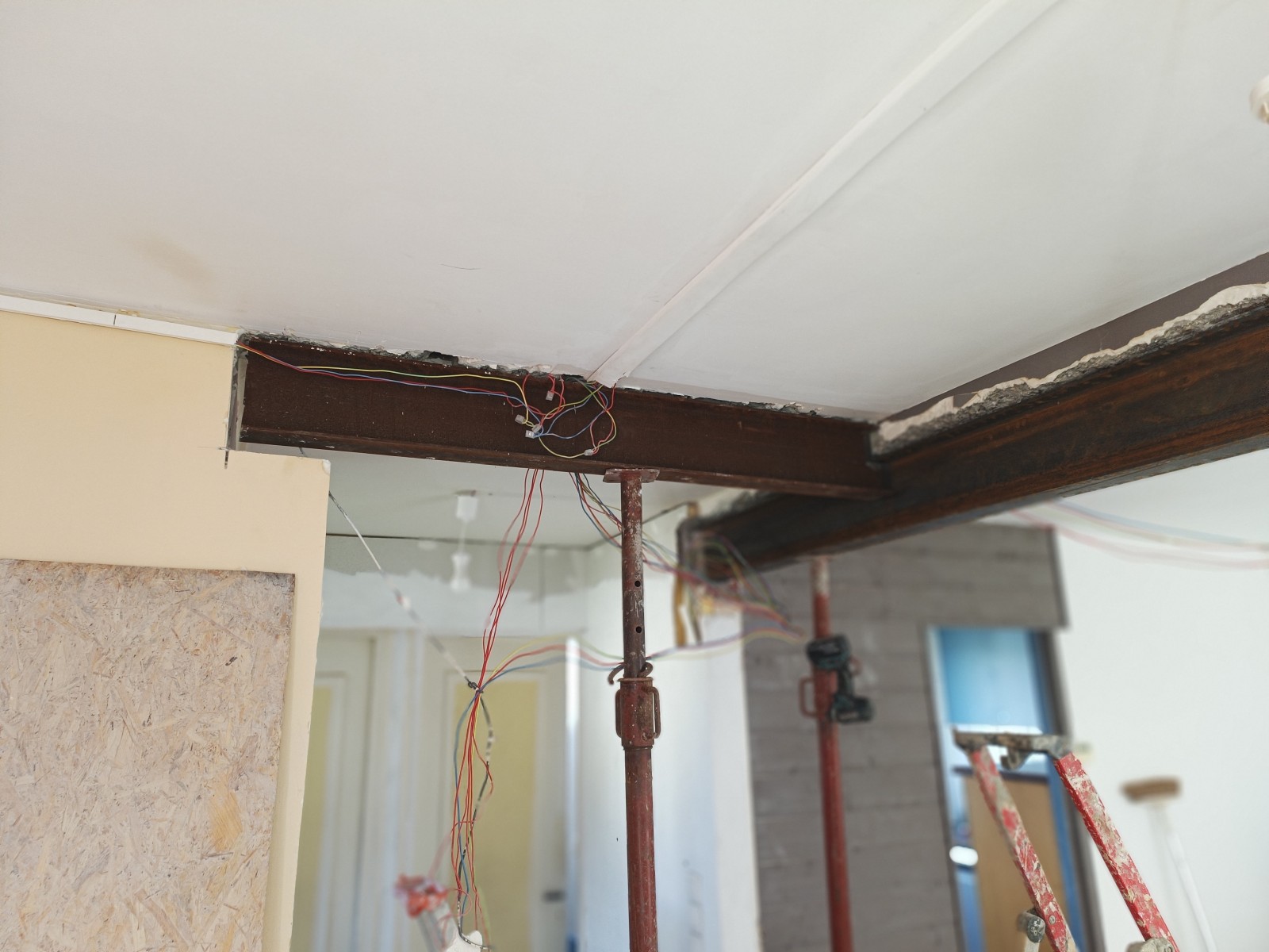 Entreprise de maçonnerie intérieure pour un bâtiment à rénover proche de Saint-Valéry-en-Caux 76