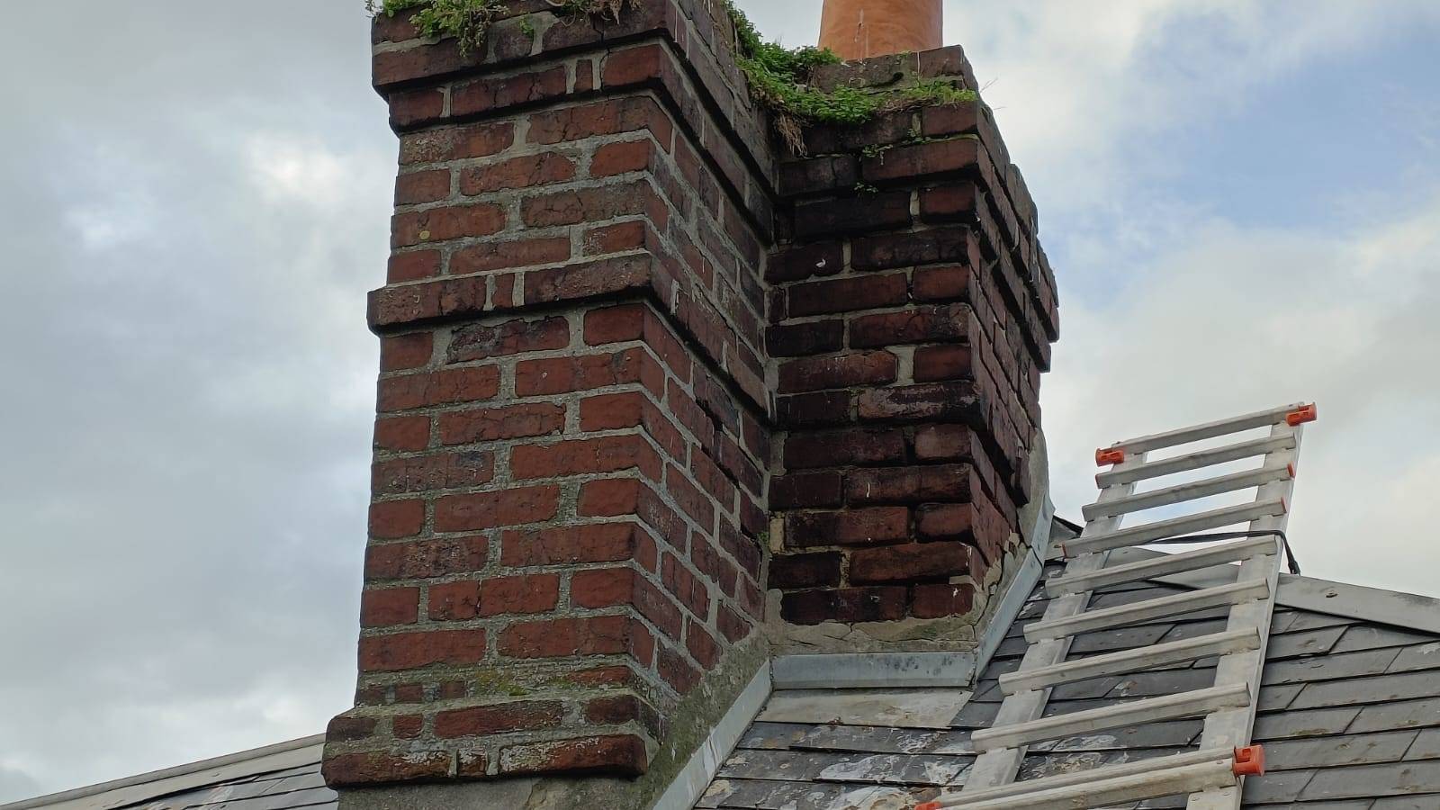 Entreprise pour la réparation d'une cheminée en briques sur Fécamp 76