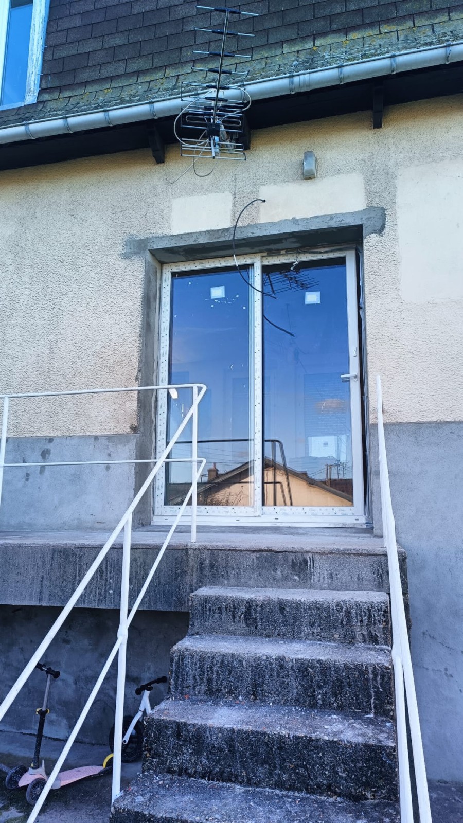 Création de dalle pour terrasse dans un jardin Bolbec 76210 en Normandie