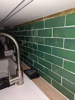 Application de faïence dans une cuisine en rénovation à côté de Fécamp 76